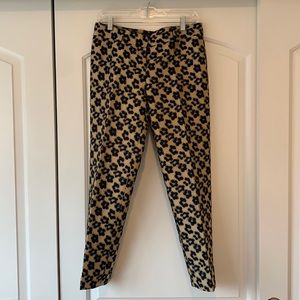 Selling gently used black/gold trousers from Ann Taylor size 4